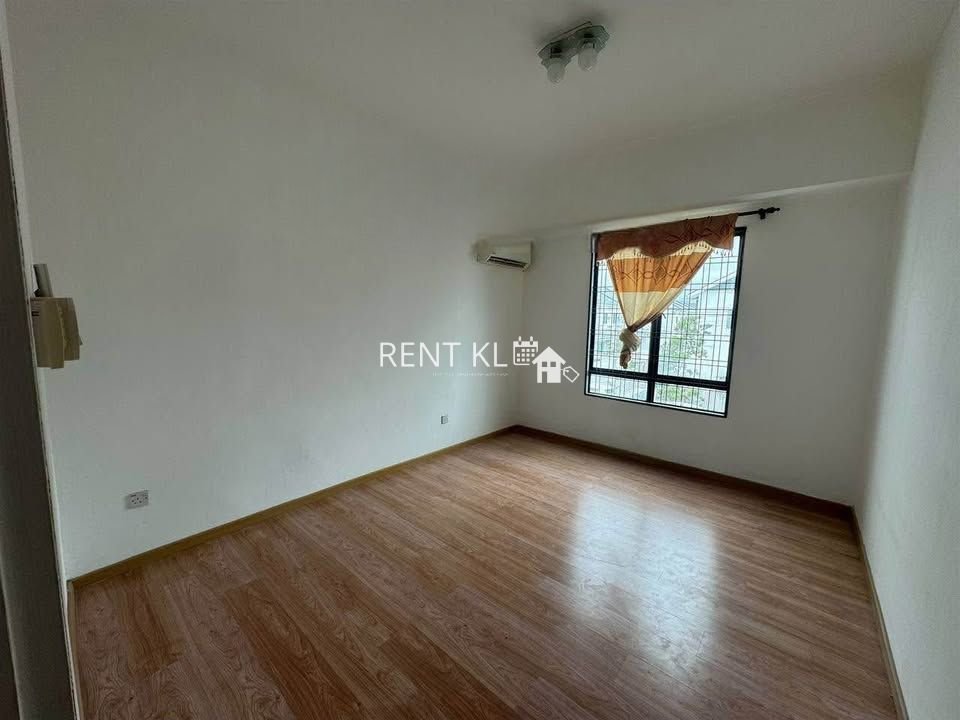 3 Bedrooms 1 Bathrooms 2 Storey Terrace House For Rent At Curtin Water Senadin Miri House For Rent 6