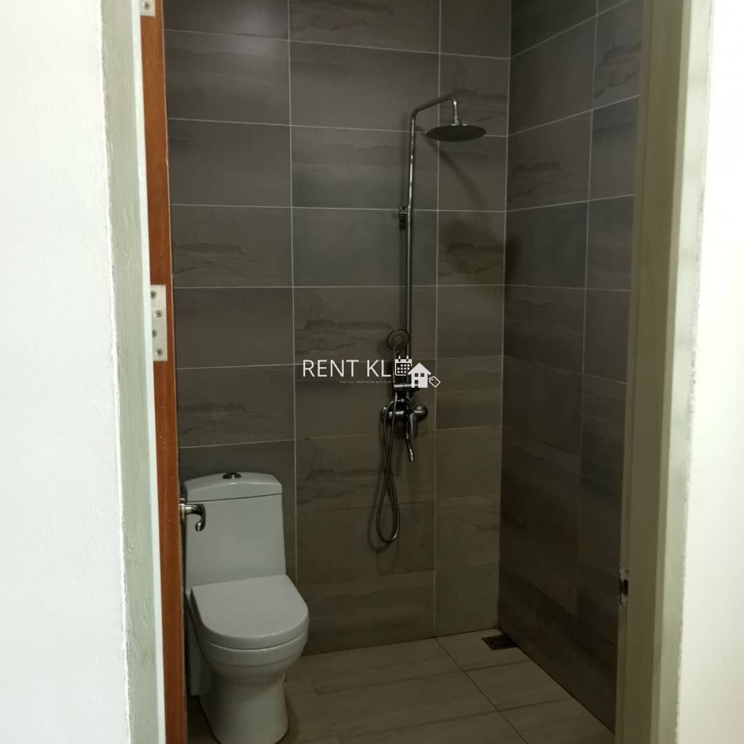 3 Bedrooms 3 Bathrooms 1 Storey Terrace House For Rent At Senadin Miri House For Rent 11