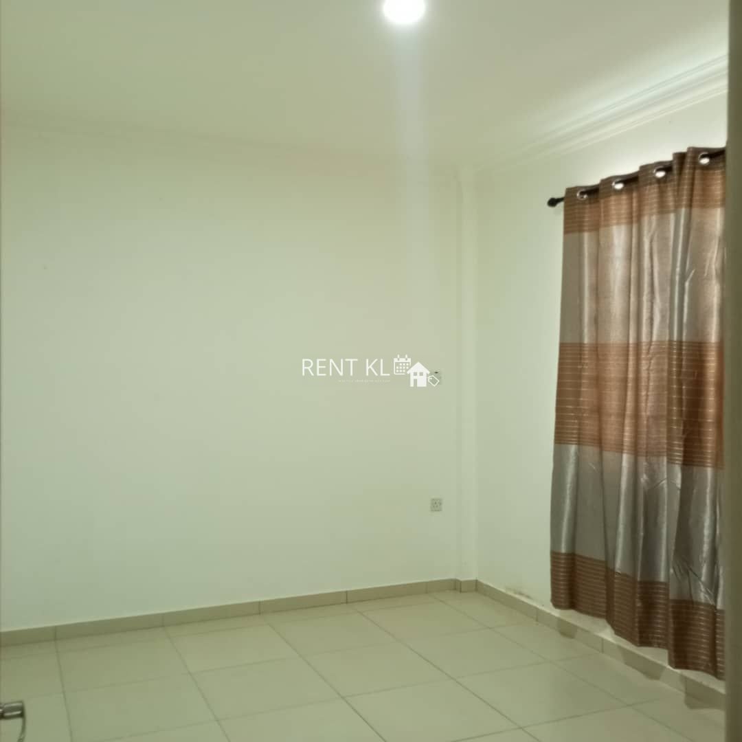 3 Bedrooms 3 Bathrooms 1 Storey Terrace House For Rent At Senadin Miri House For Rent 9