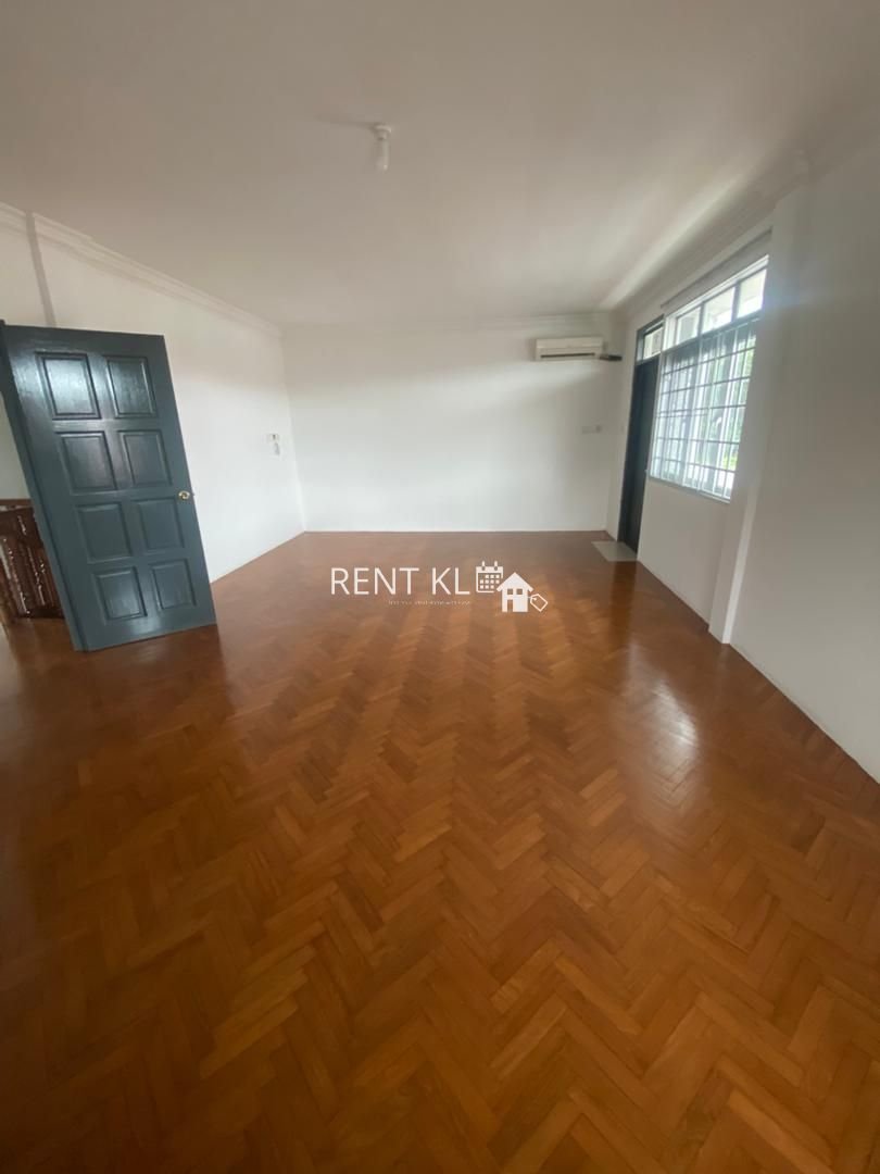 4 Bedrooms 2 Bathrooms 2 Storey Semi D House For Rent At Jalan Luak Bay Min Sing Garden Miri House For Rent 10