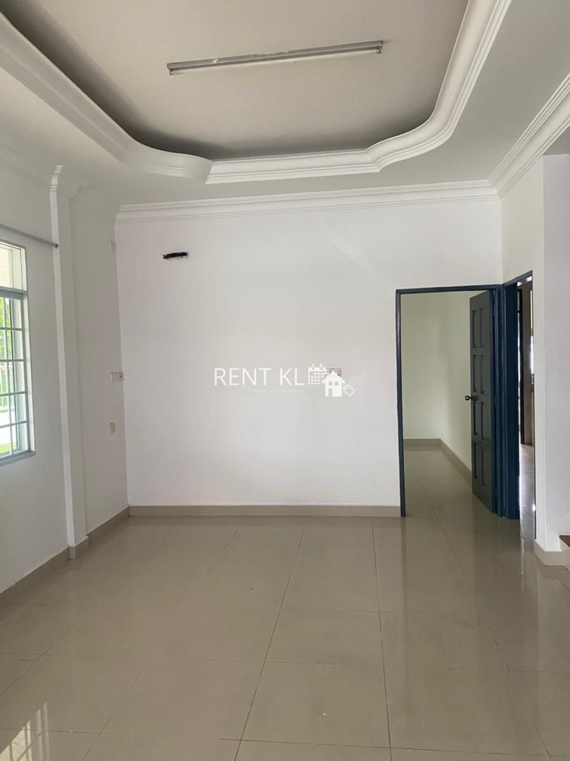 4 Bedrooms 2 Bathrooms 2 Storey Semi D House For Rent At Jalan Luak Bay Min Sing Garden Miri House For Rent 7
