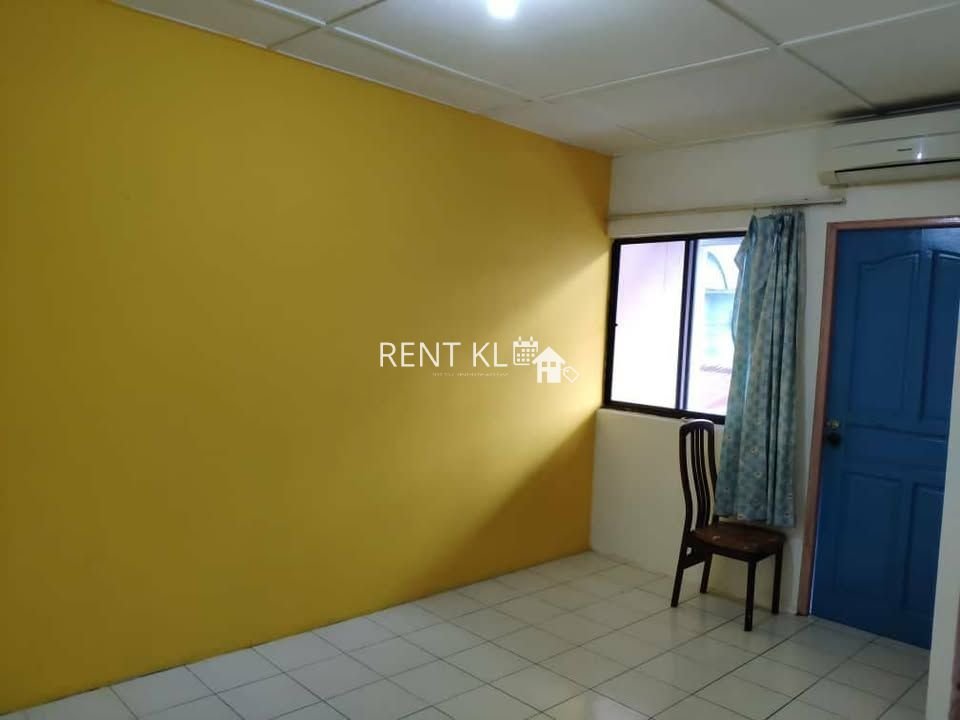 4 Bedrooms 3 Bathrooms 2 Storey Terrace House For Rent At Jalan Pujut 8 RPR Batu 6 Pujut Miri For Rent 5