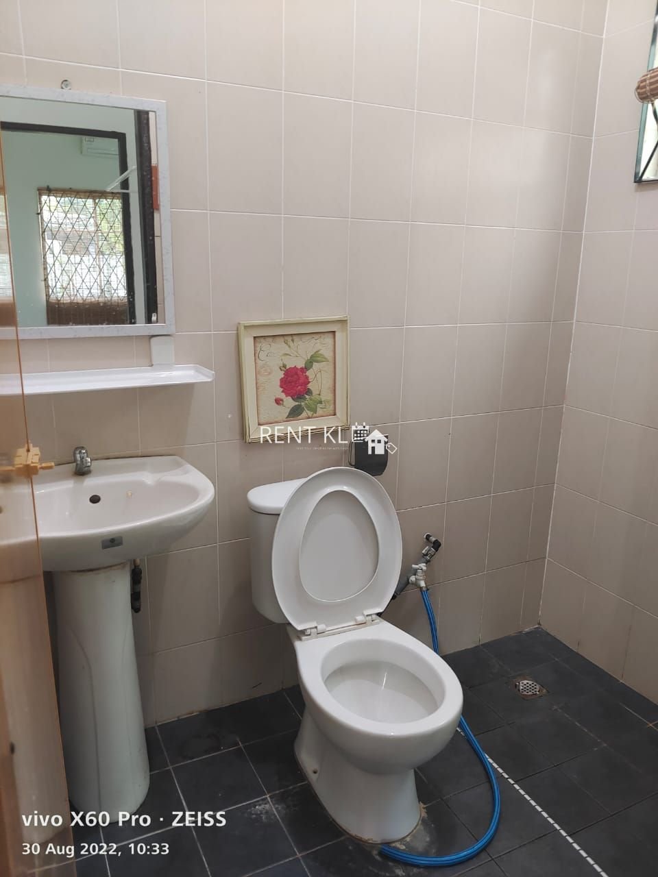 3 Bedrooms 2 Bathrooms 1 Storey Terrace House For Rent At Desa Bahagia Miri For Rent 8