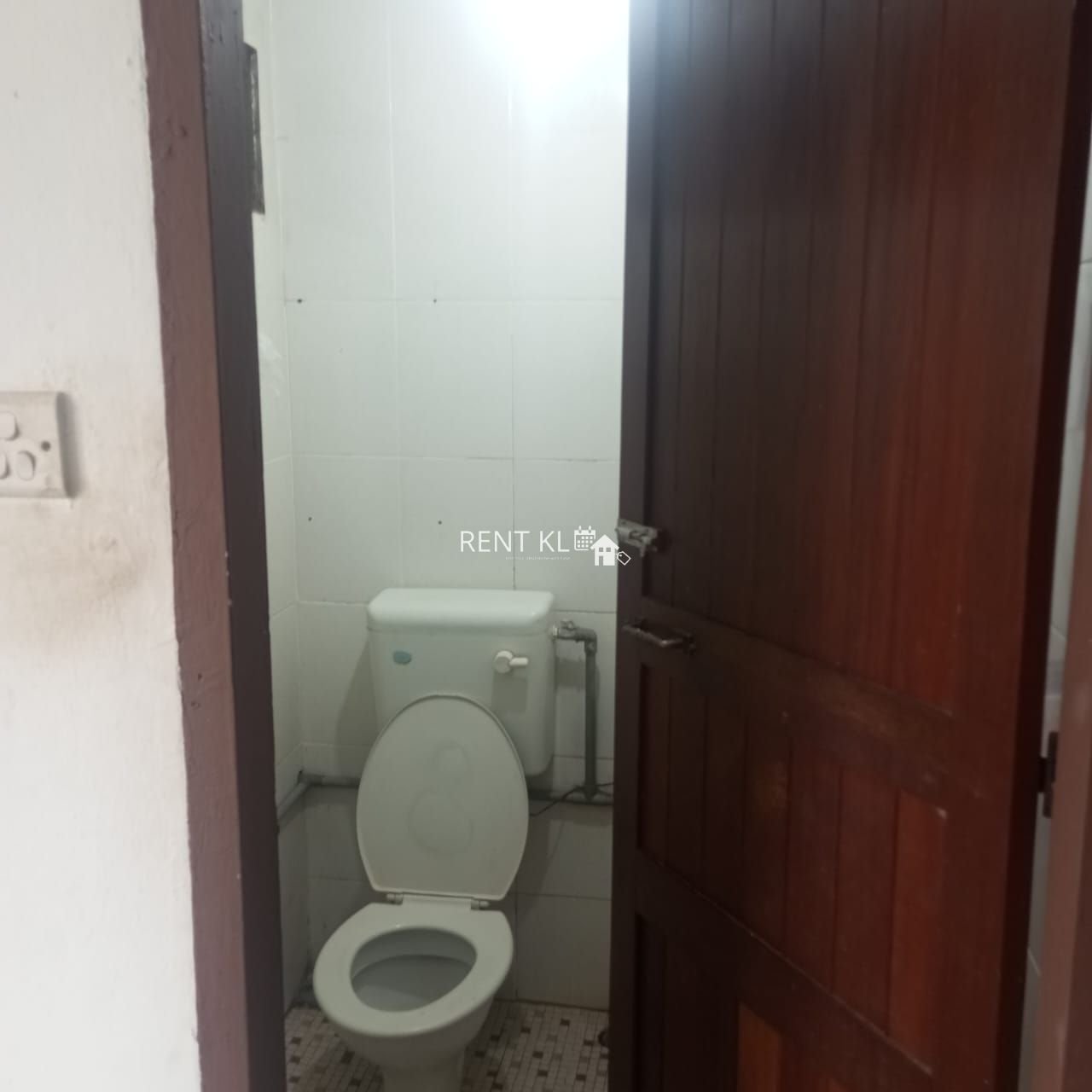 3 Bedrooms 2 Bathrooms1 Storey Terrace House For Rent At Piasau Jaya Miri For Rent 8