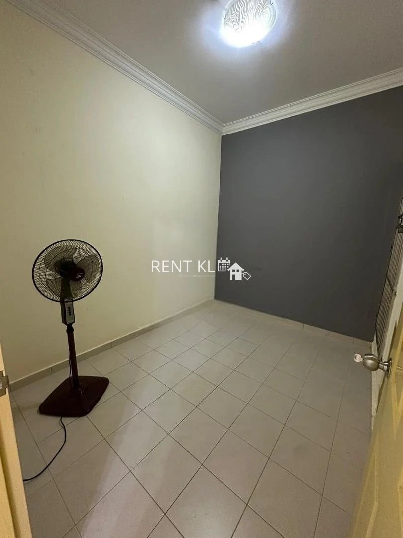 4 Bedrooms 2 Bathrooms Single Storey Terrace House For Rent At Desa Pujut 2 Bandar Baru Permyjaya Miri For Rent 6