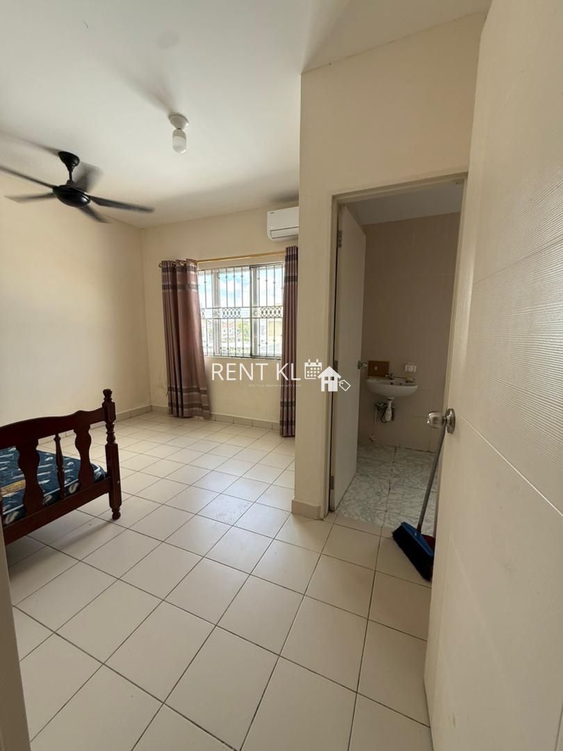 4 Bedrooms 3 Bathrooms 2 Storey Terrace House At Milea Residence Phase 2 ParkCity Eastwood Miri House For Rent 7